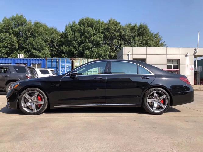 amg s63？飞驰和s63哪个更好