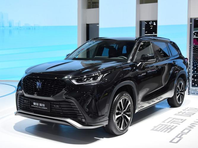 新款皇冠suv 皇冠陆放2021款价格图片(皇冠陆放新款2022款报价及图片)