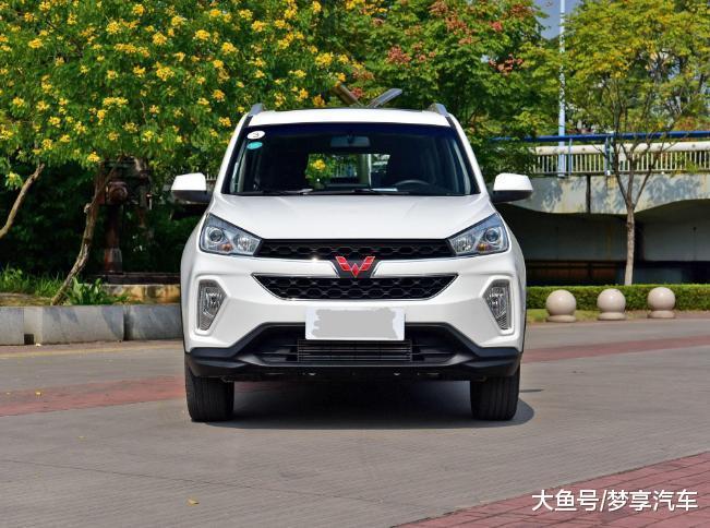 五菱宏光七座suv 五菱宏光7座suv怎么样