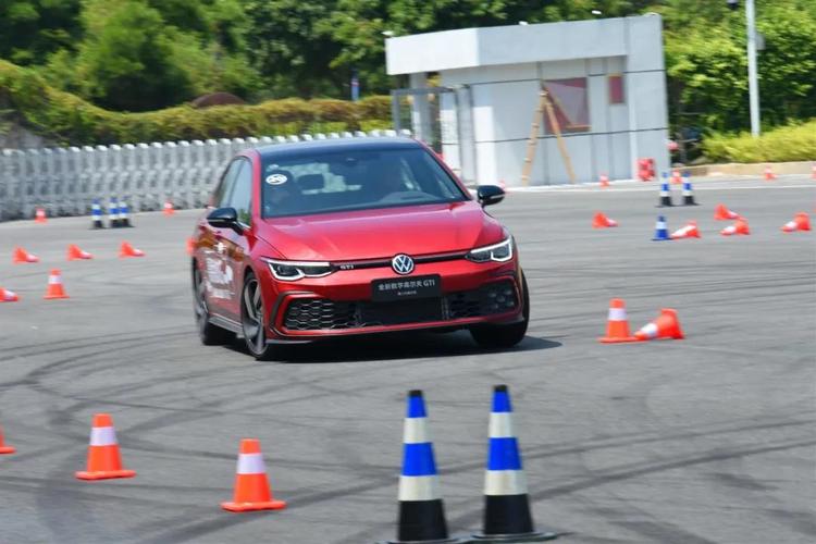 高尔夫八代gti 第八代高尔夫GTI家族全解析