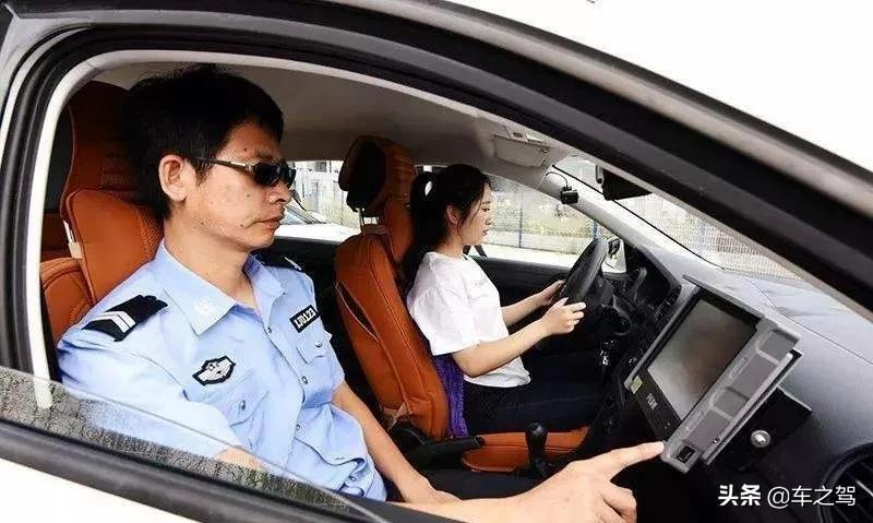 笨女人学驾照多久 女生考驾照一般要多久