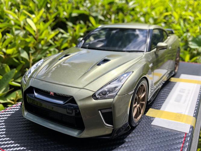 日产gtrr35 r35是第几代gtr