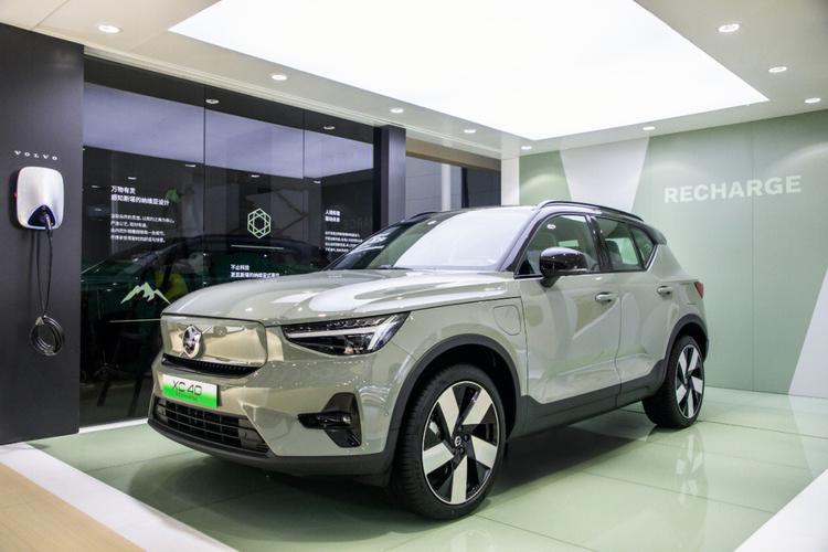 xc40新能源 沃尔沃xc40新能源是纯电动的吗