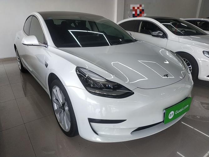 特斯拉3多少钱 特斯拉Model3落地价多少钱