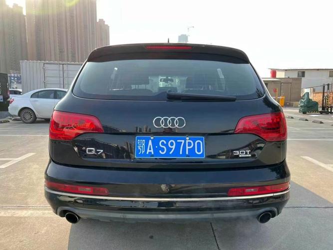 奥迪q72012 奥迪q7 W12 排量6.0报价