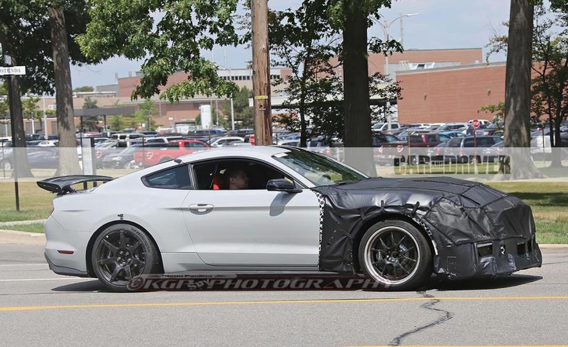 野马gt350r 福特野马shelbygt500(福特野马ShelbyGT350R轮毂)