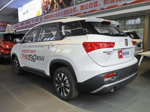 汽车10万元左右 十万左右买什么车好