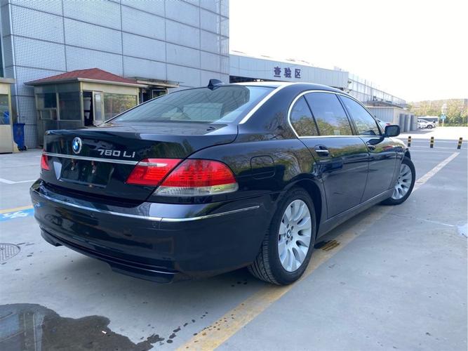 宝马740v12价格(宝马760Li (V12)售价是多少)