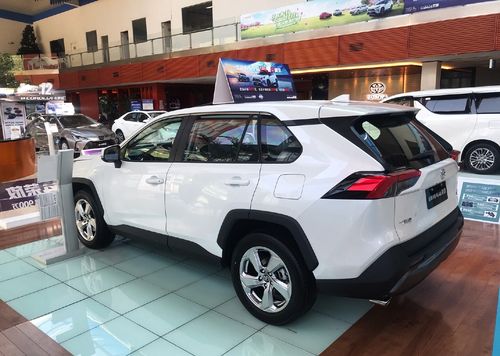 丰田荣放2021款 RAV4荣放2021款落地价多少钱