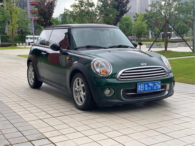 mini什么车什么价格(宝马mini多少钱 了解宝马mini车型的价格信息)