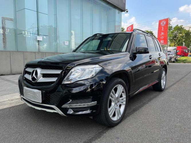 glk350奔驰新报价(奔驰glk350多少钱一辆)