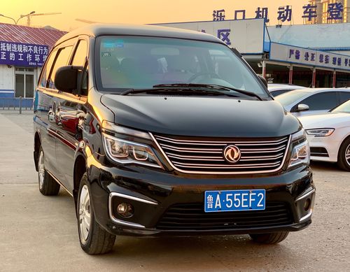 东风风行商务车7座m5(东风风行菱智m5q7)