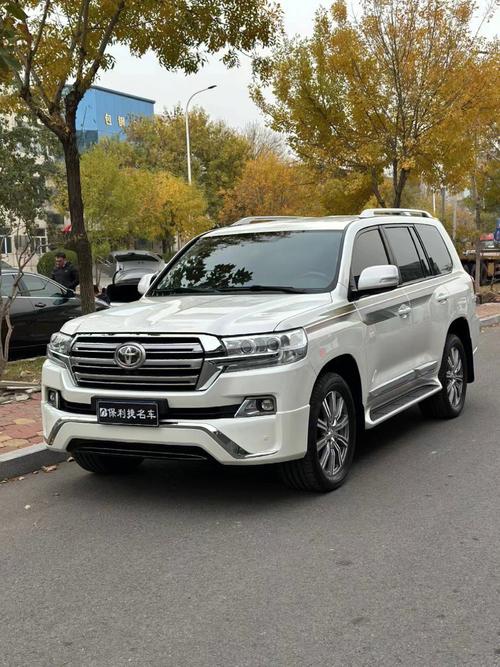 丰田v6兰德酷路泽 gxr丰田v6是什么车