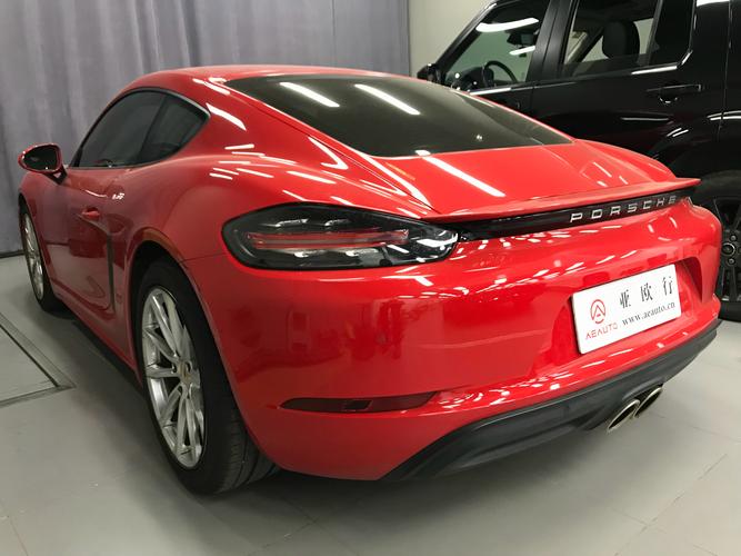 保时捷cayman中文(保时捷的boxster,cayman,panamera,中文名叫什么)