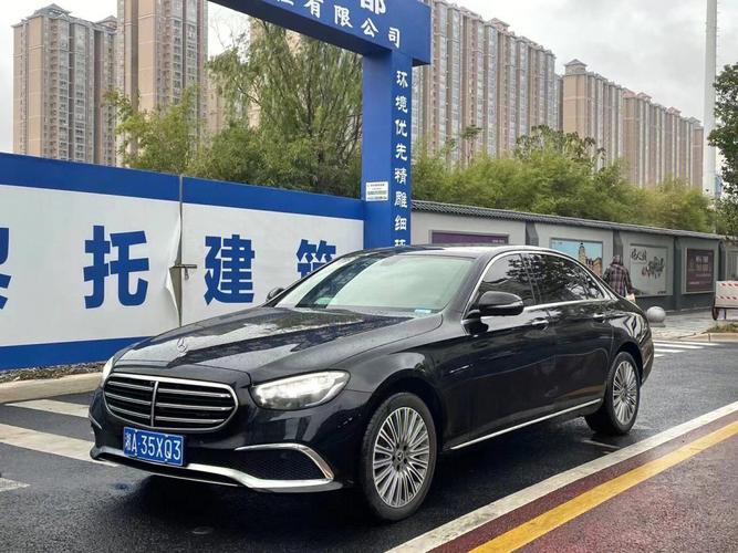 奔驰e260l值买吗(2022款奔驰e260l和e300l哪个值得购买)