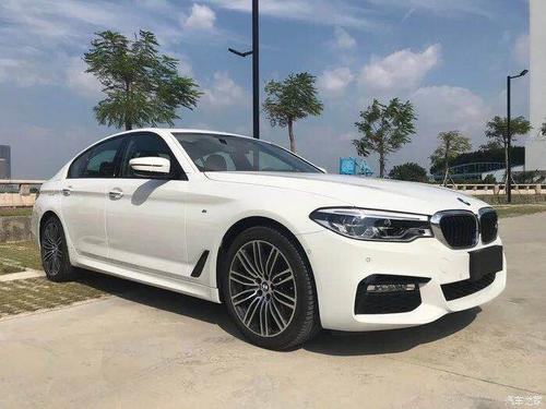 全新宝马进口530i(宝马530i是国产的还是进口的)