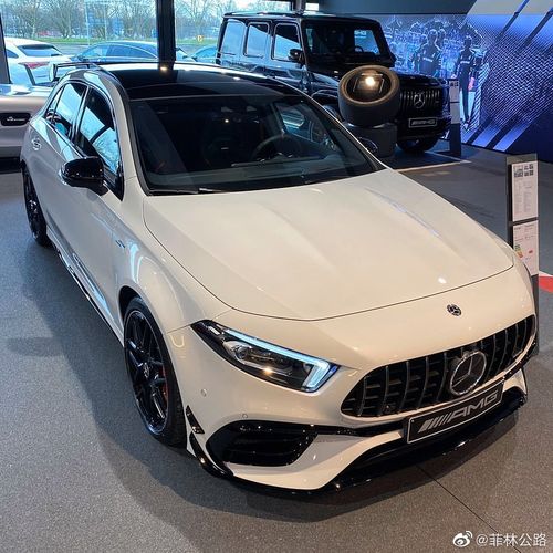 奔驰a45多少钱一辆(奔驰A45S多少钱AMG A45S价格多少)