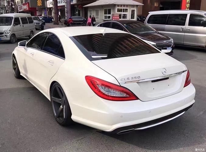 奔驰cls350amg(奔驰CLS350和奔驰CLS63)