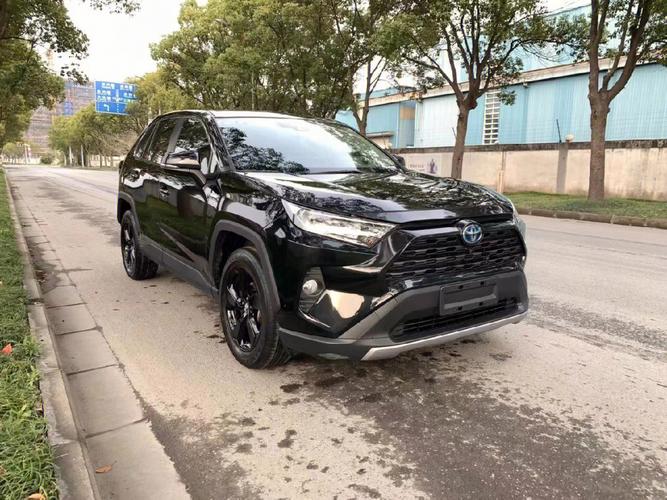 丰田rav4荣放汽车家(丰田rav4荣放价格是多少)