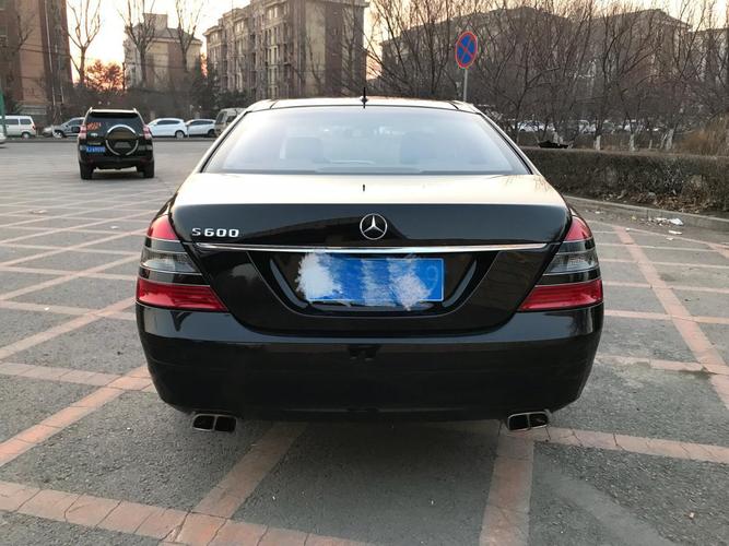 奔驰s600l老款 06年奔驰s600L能买多少钱