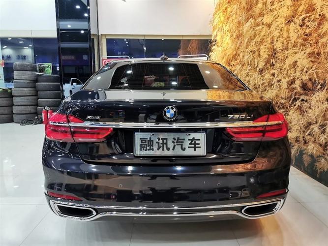 宝马7系750li(宝马车尾部有750LI是什么意思)