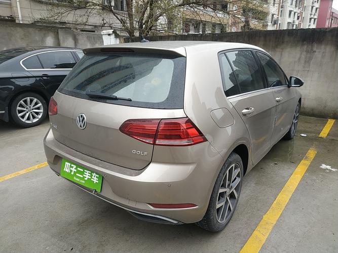 大众高尔夫200tsi(大众200tsi是什么意思)