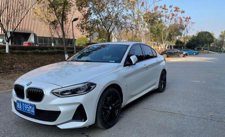 bmw1系m运动版(宝马m1与宝马1系m有区别么)