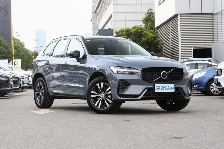 2023沃尔沃xc60 细节调整 曝2023款沃尔沃XC60实车