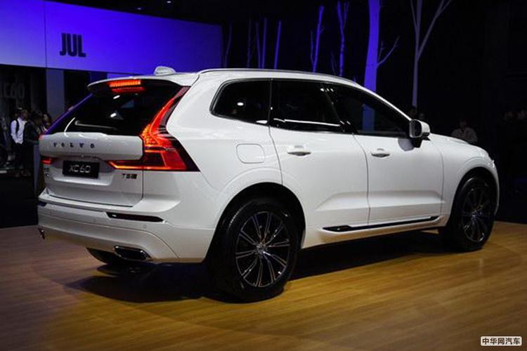 沃尔沃xc60新降价(2021款沃尔沃XC60降至“白菜价”,仅30.29万起)