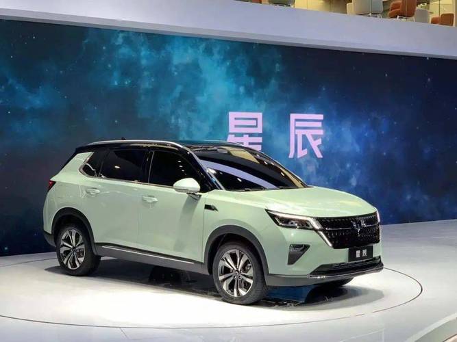 五菱汽车星辰suv 五菱星辰suv2021新款参数是什么