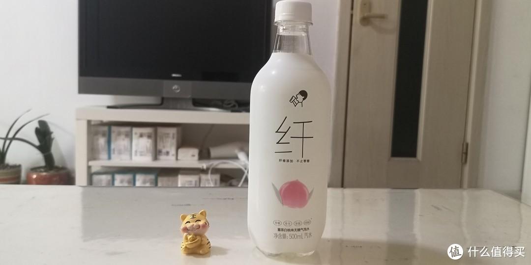 菠萝的汽车品牌，一场颠覆传统的驾驭体验