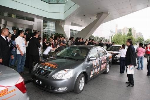 港剧中汽车品牌，从豪华到平民，见证香港变迁