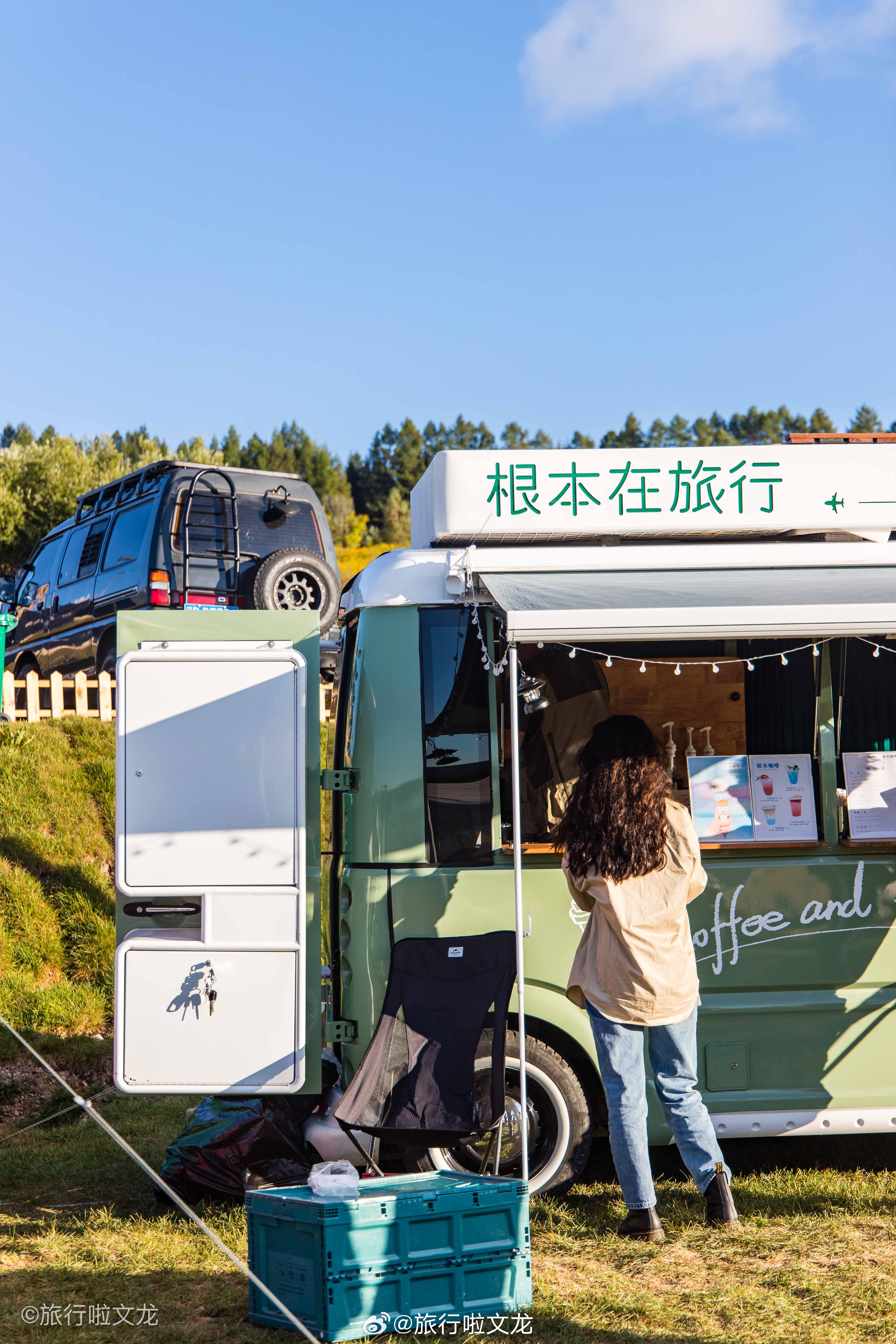 汽车品牌大篷车，探索未知的旅行之路