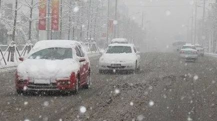 雨雪天驾驶，如何选择一款防滑汽车？