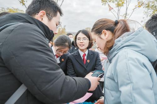 揭秘汽车品牌，图像猜谜游戏大挑战