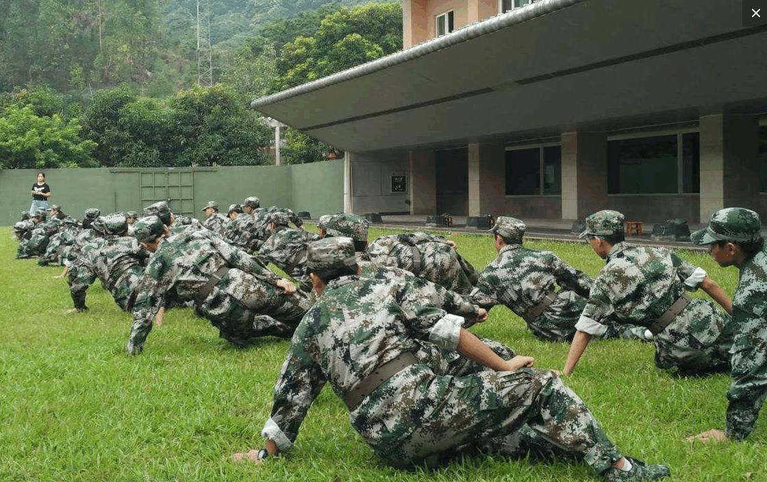 汽车品牌参加团建，深化品牌形象，提升团队凝聚力