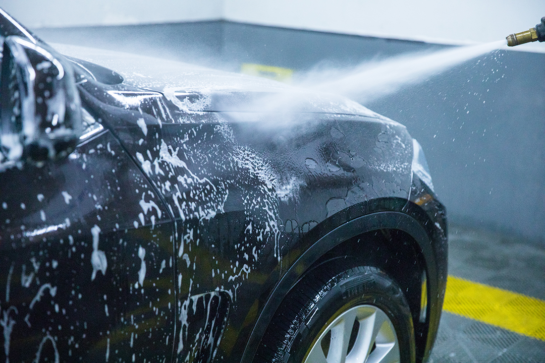 专业清洗汽车品牌，打造完美的座驾之旅