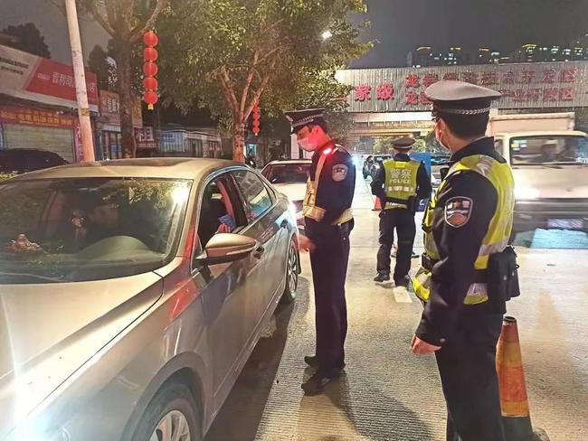 中国警察汽车品牌，守护平安的力量之源