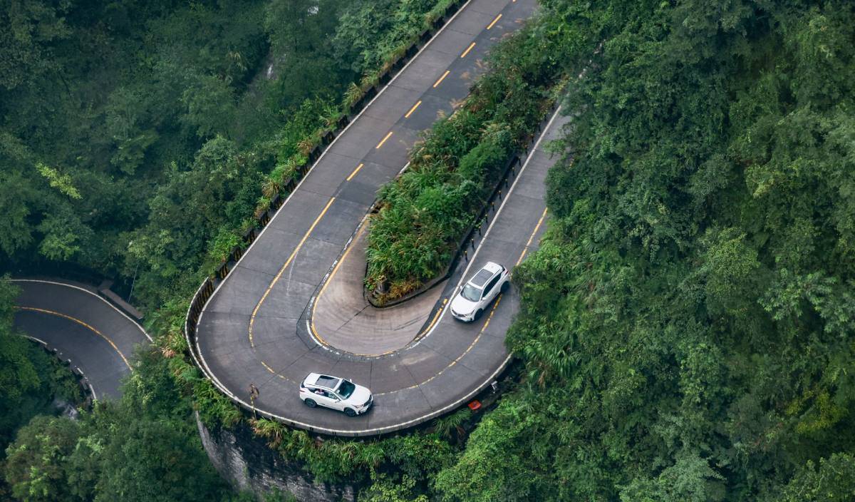 汽车品牌造旅游景区，打造全新旅游体验