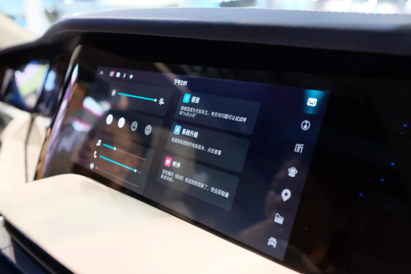 屏幕平板的汽车品牌，探索未来驾驶的无限可能
