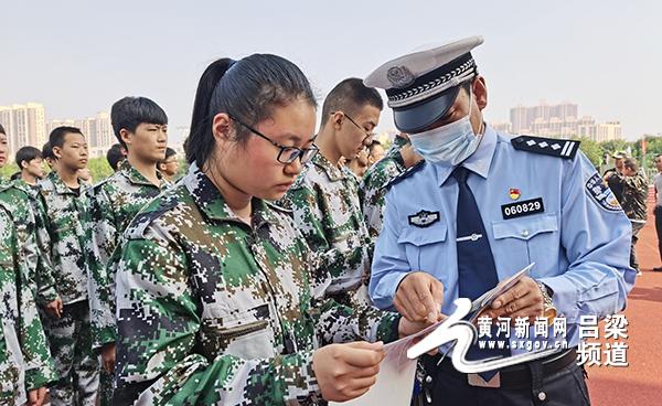 汽车品牌挂图大全图