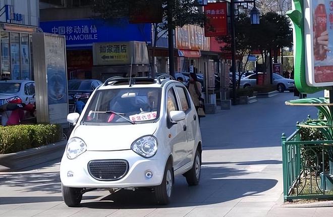 西安老年市场之选，探索适合老年人的电动汽车品牌